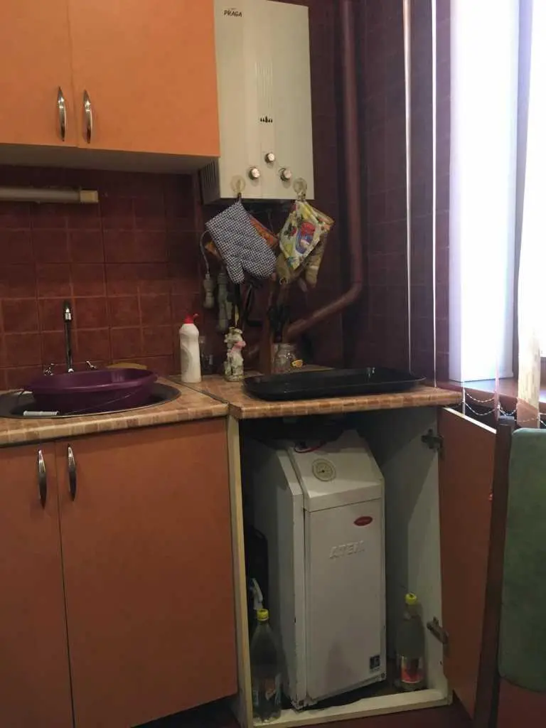 Цегляний будинок з окремим двором! 