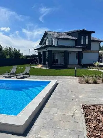 Будинок для заможних людей