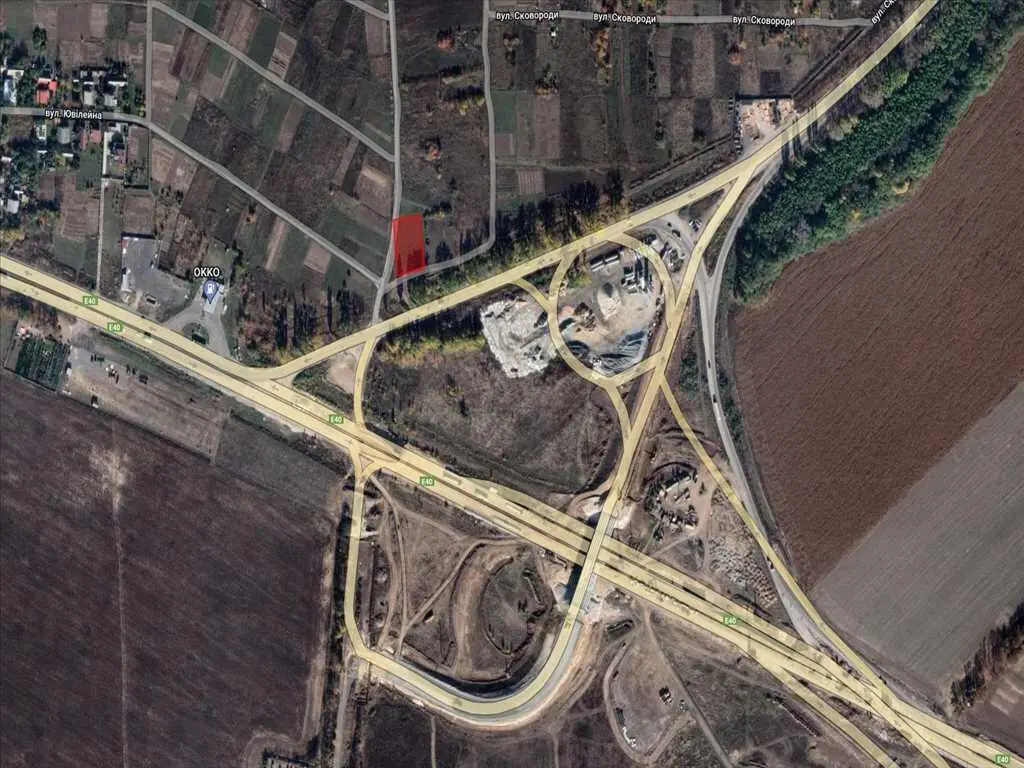 Ділянка поряд з новою розв язкою, Супрунівка вздовж дороги!