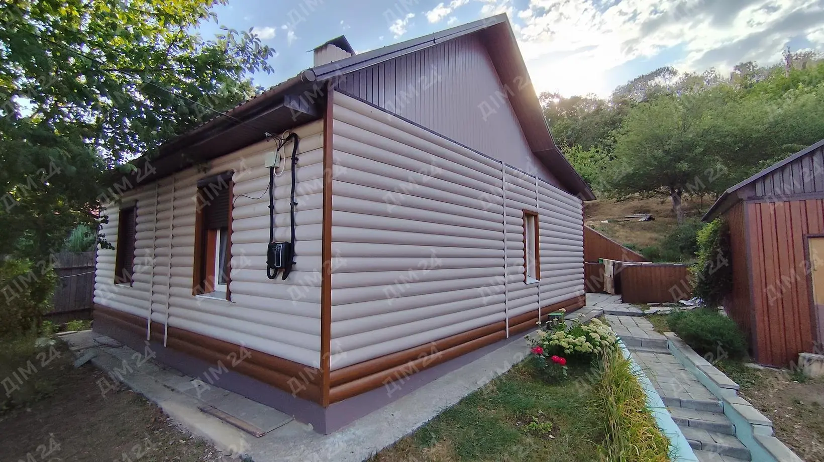 Окремий будинок на Вороніна