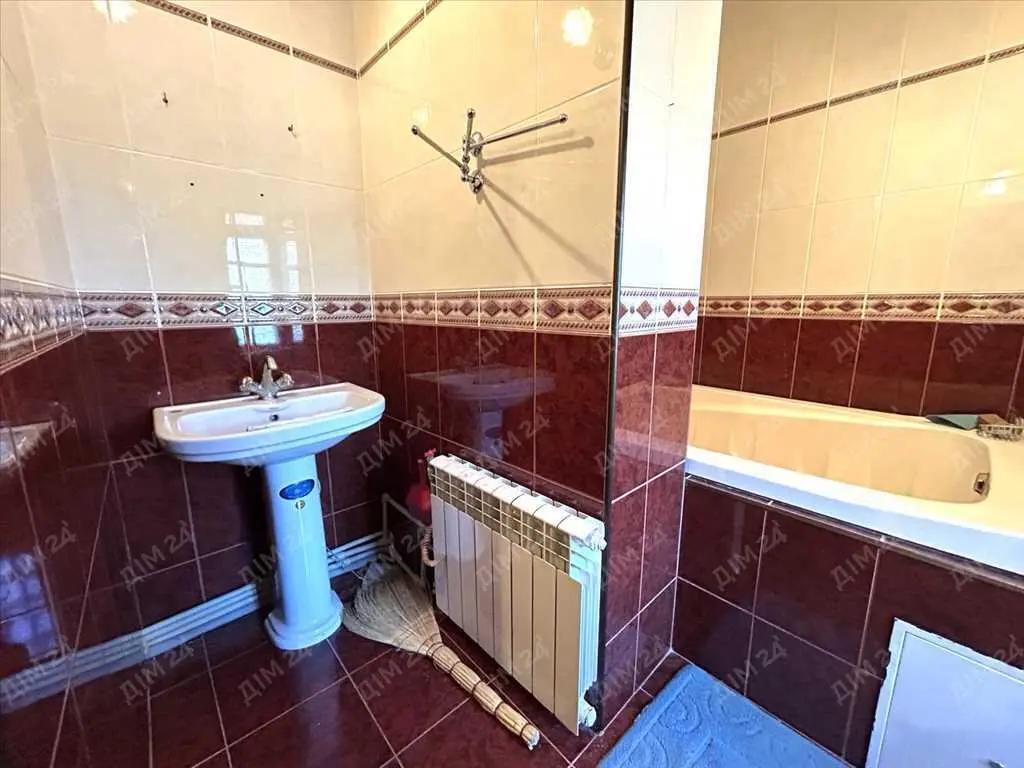 Житловий будинок у центральній частиніі Полтави