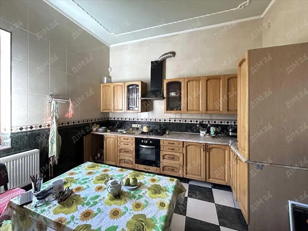 Житловий будинок у центральній частиніі Полтави