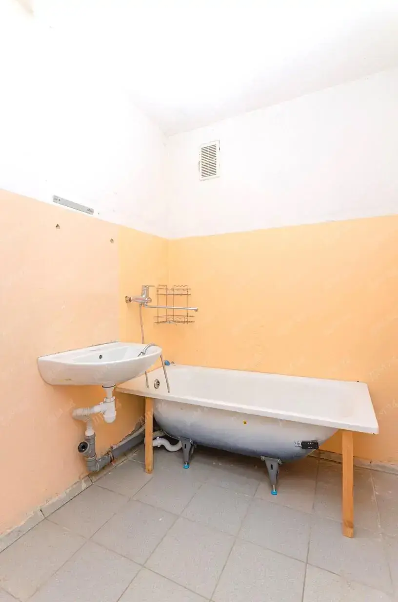 3 кімнатна квартира на Подолі