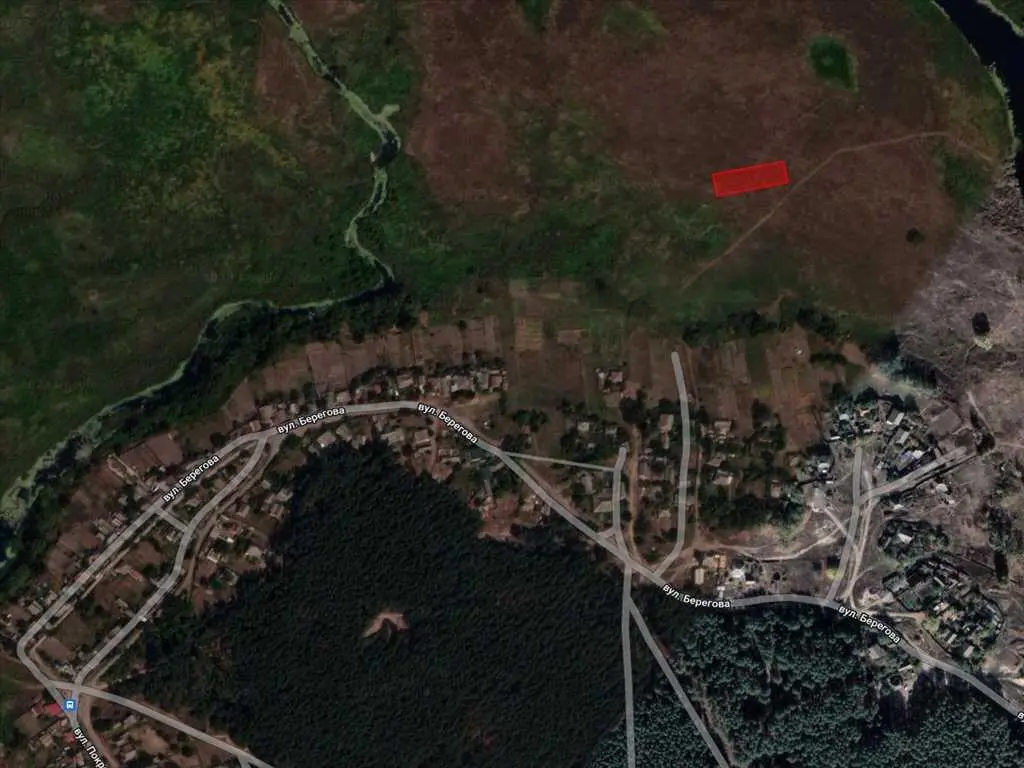 Земельна ділянка в Затурине