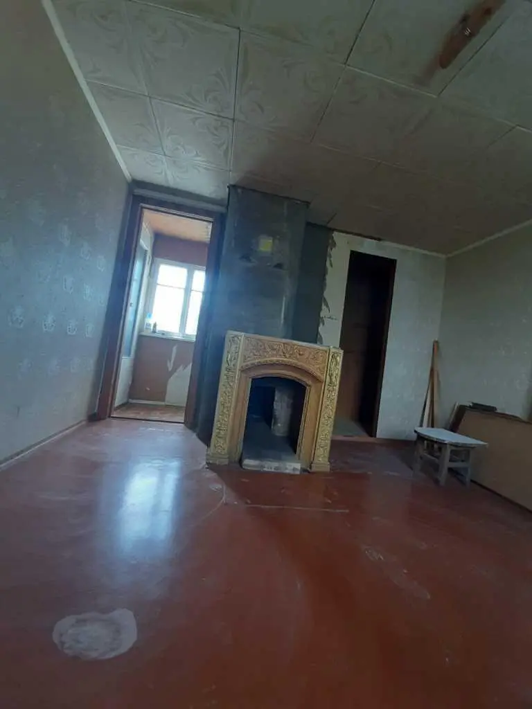 Два будинки за ціною одного.