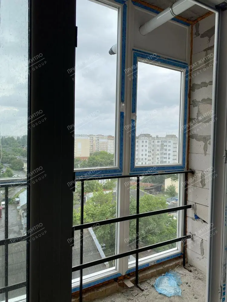 Новобудова в центрі, цегла, зданий будинок! 