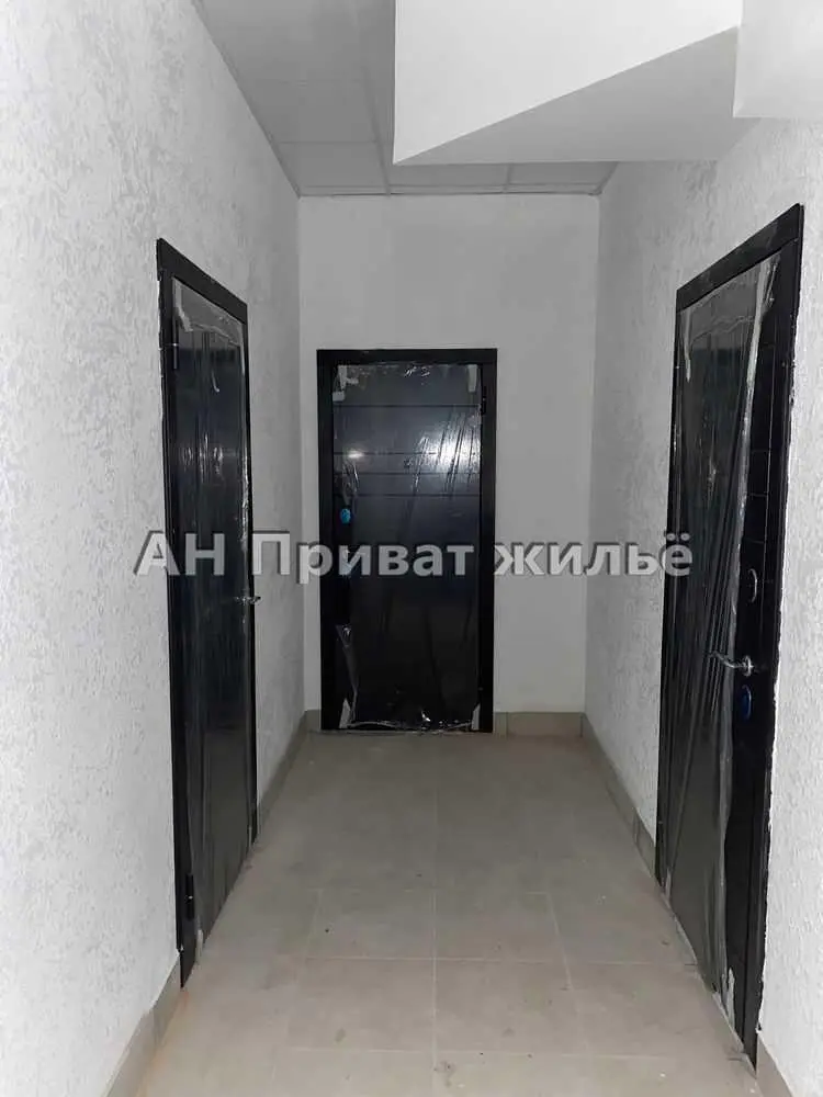 Новобудова в центрі, цегла, зданий будинок! 