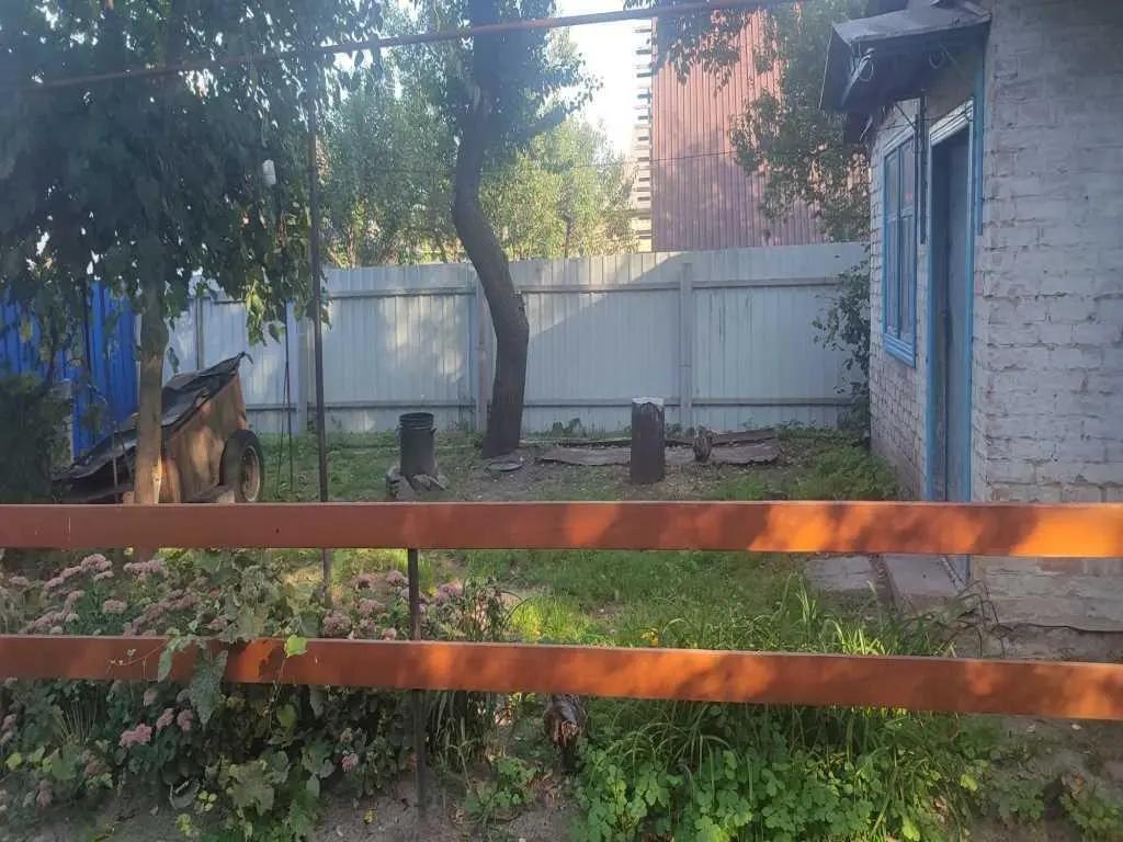 Гарний будинок у передмісті Полтави