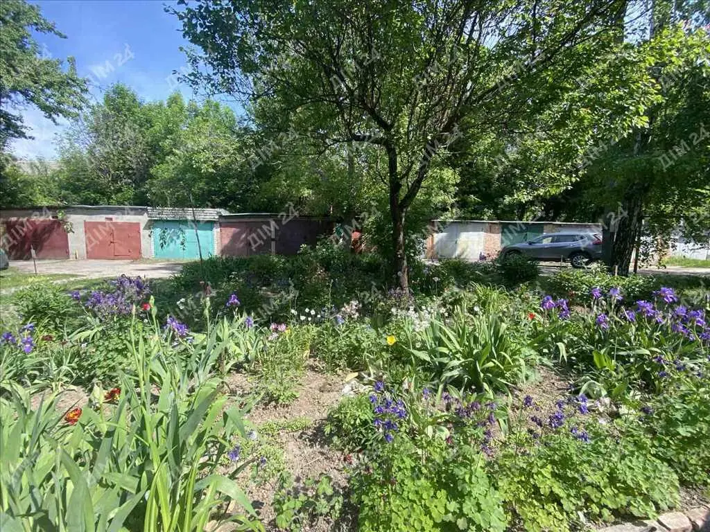 Квартира з видом на Корпусний парк!