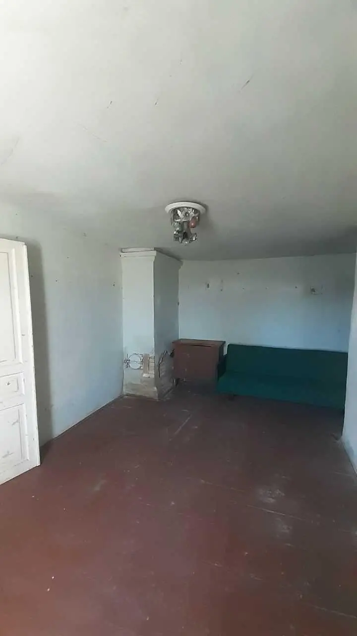 2-кімнатна квартира бюджетна в Центрі!