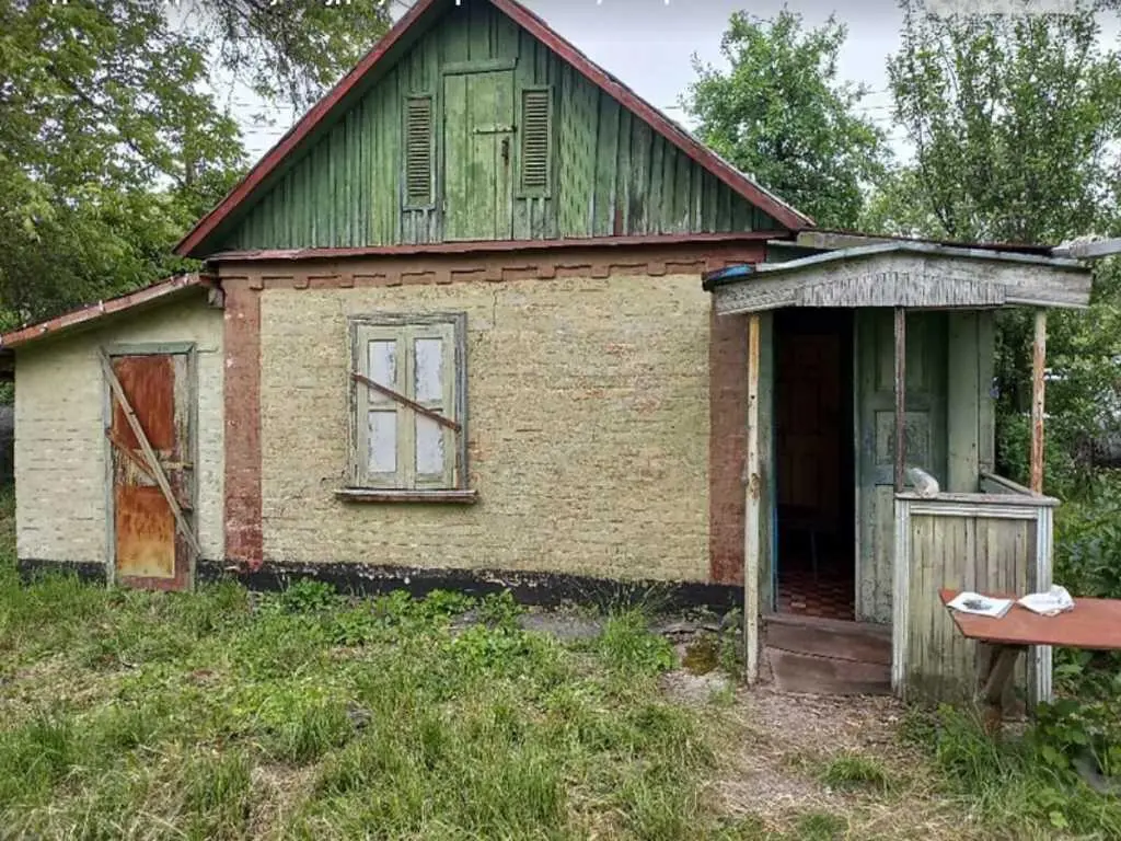 Дачний будинок в районі Автоагрегатного заводу.