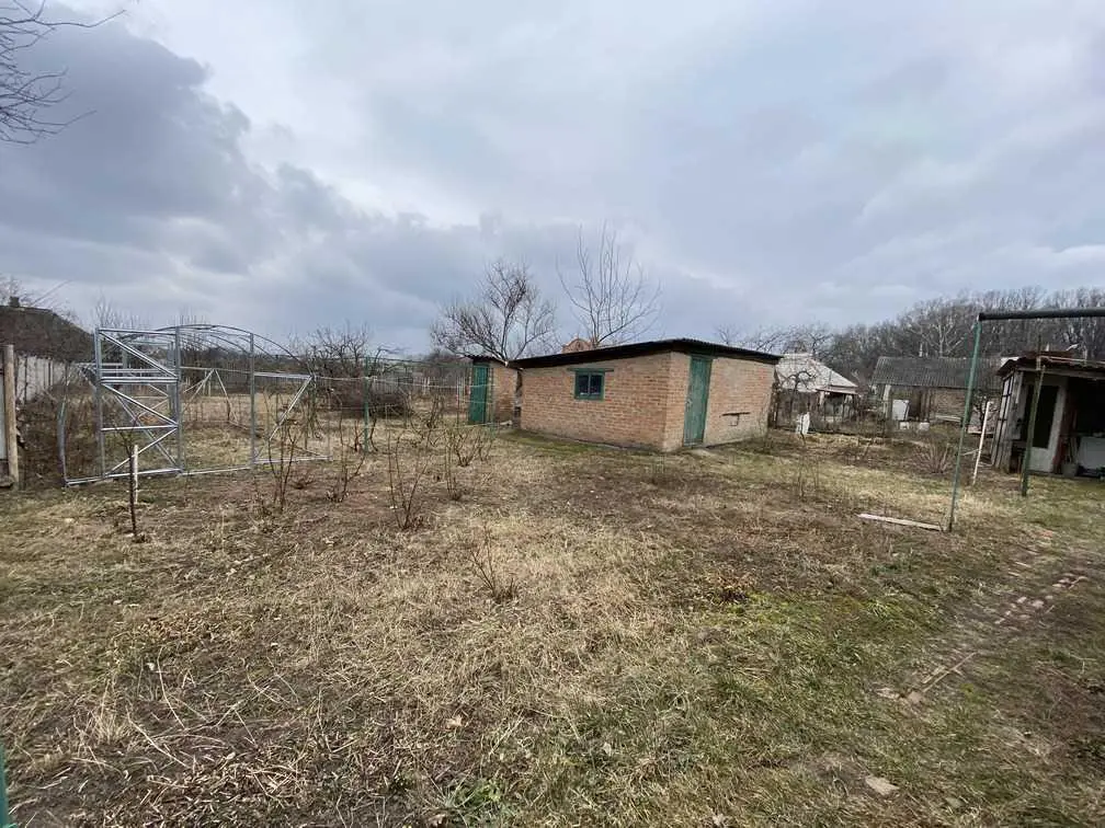 Ділянка з комунікаціями, Половки!