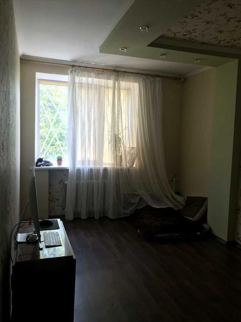 3-кімнатна сталінка в центральній частині міста