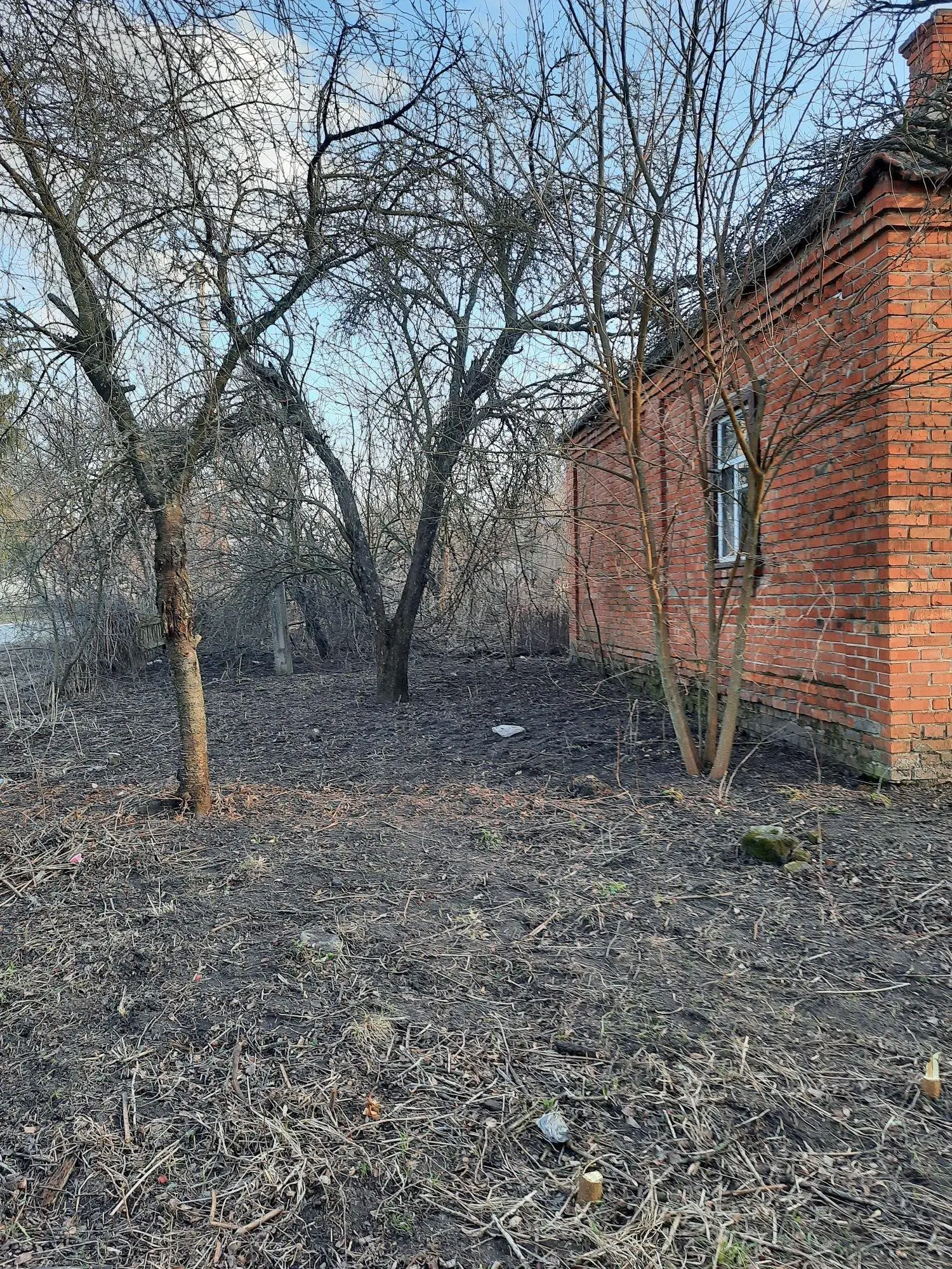 Окремий будинок поблизу міста  Полтава!