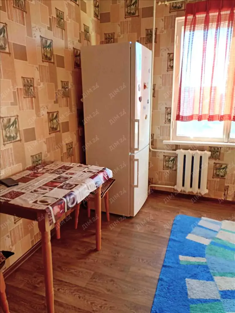 1 кімнатна квартира в Садах, вул.Героїв Сталінграда