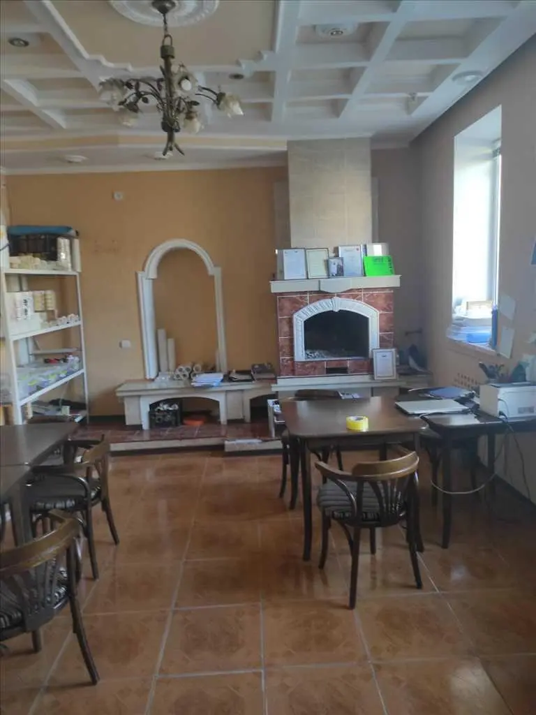 Продаж нежитлового приміщення в с.Копили, траса Київ- Харків!