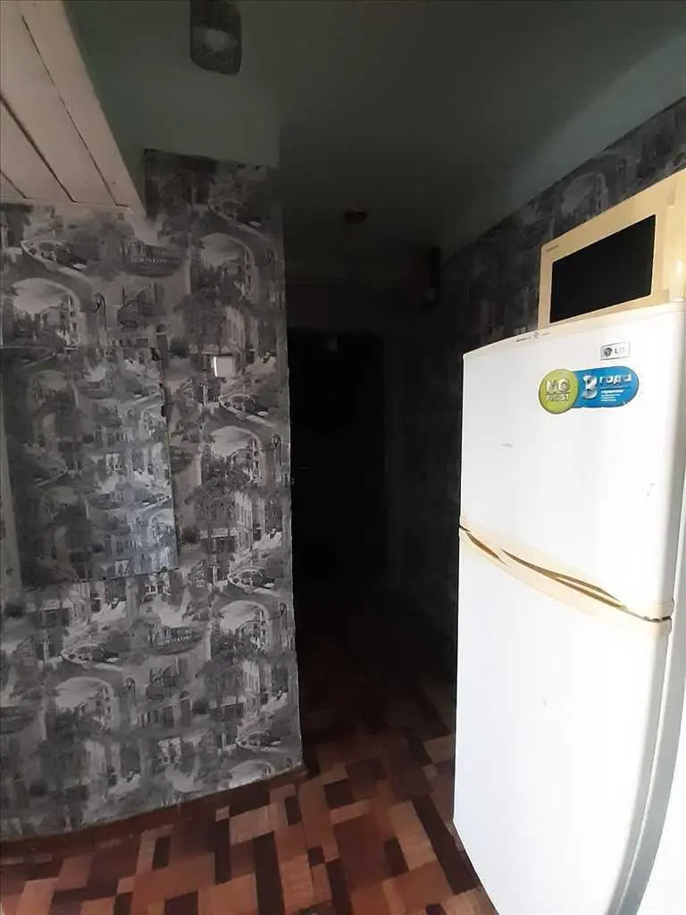 Двокімнатна квартира в центральній частині міста.