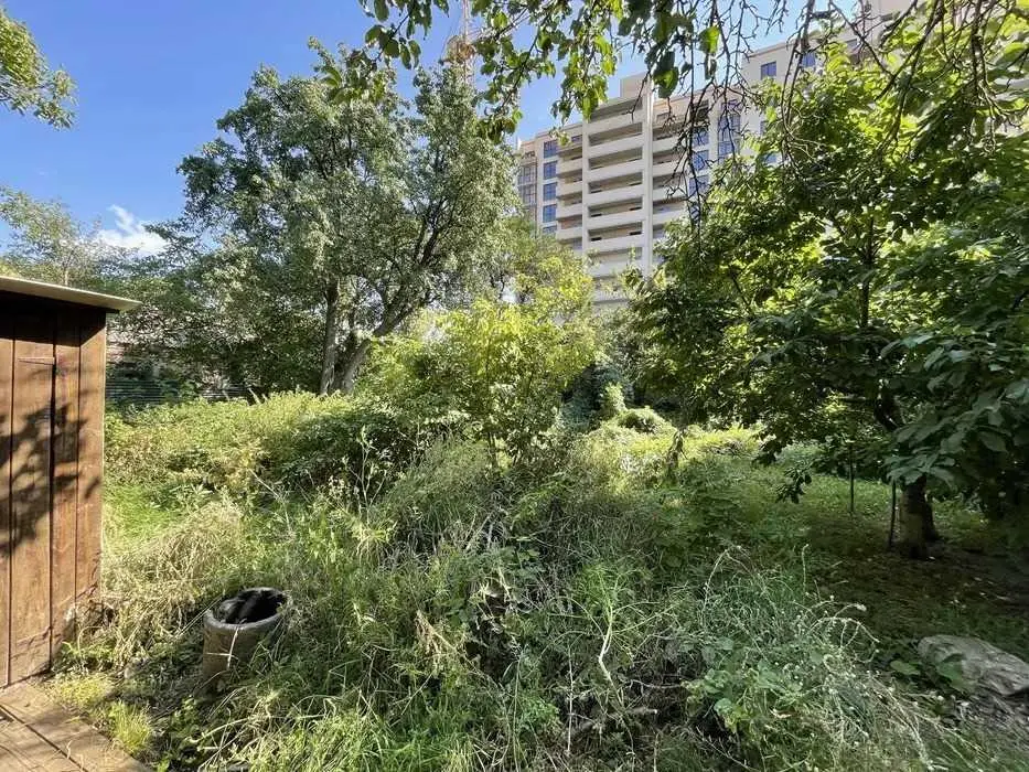 Ділянка на Гетьмана Сагайдачного.