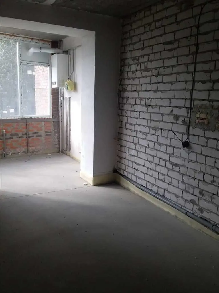 Квартира в новому, чудовому будинку!