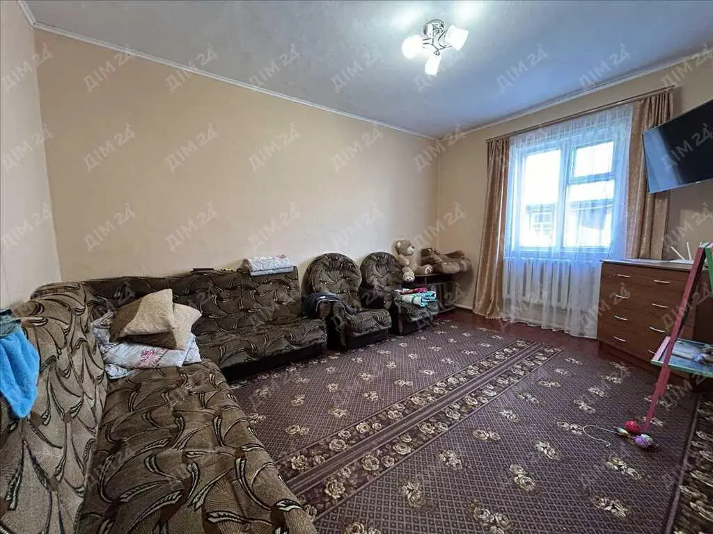 Цегляний будинок в Нових Санжарах