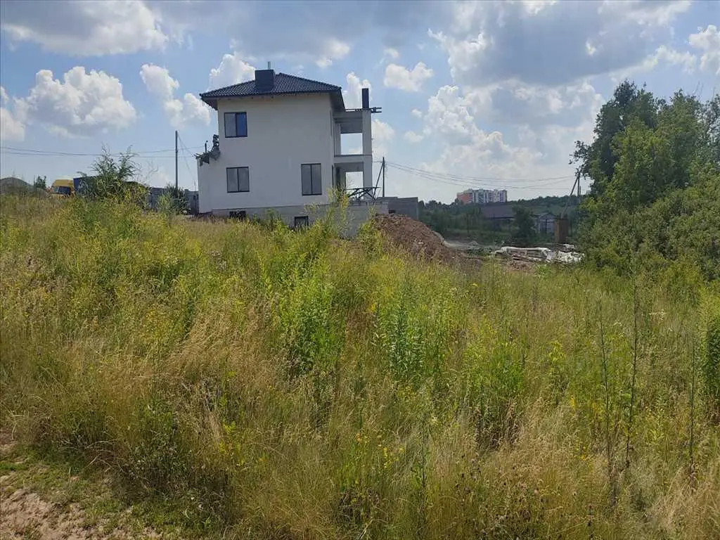 Продаж земельної ділянки під забудову!