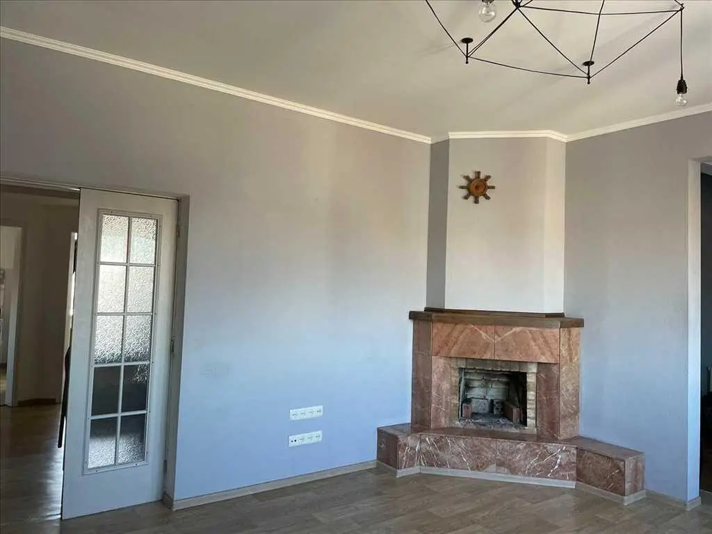 Простора квартира в центрі міста