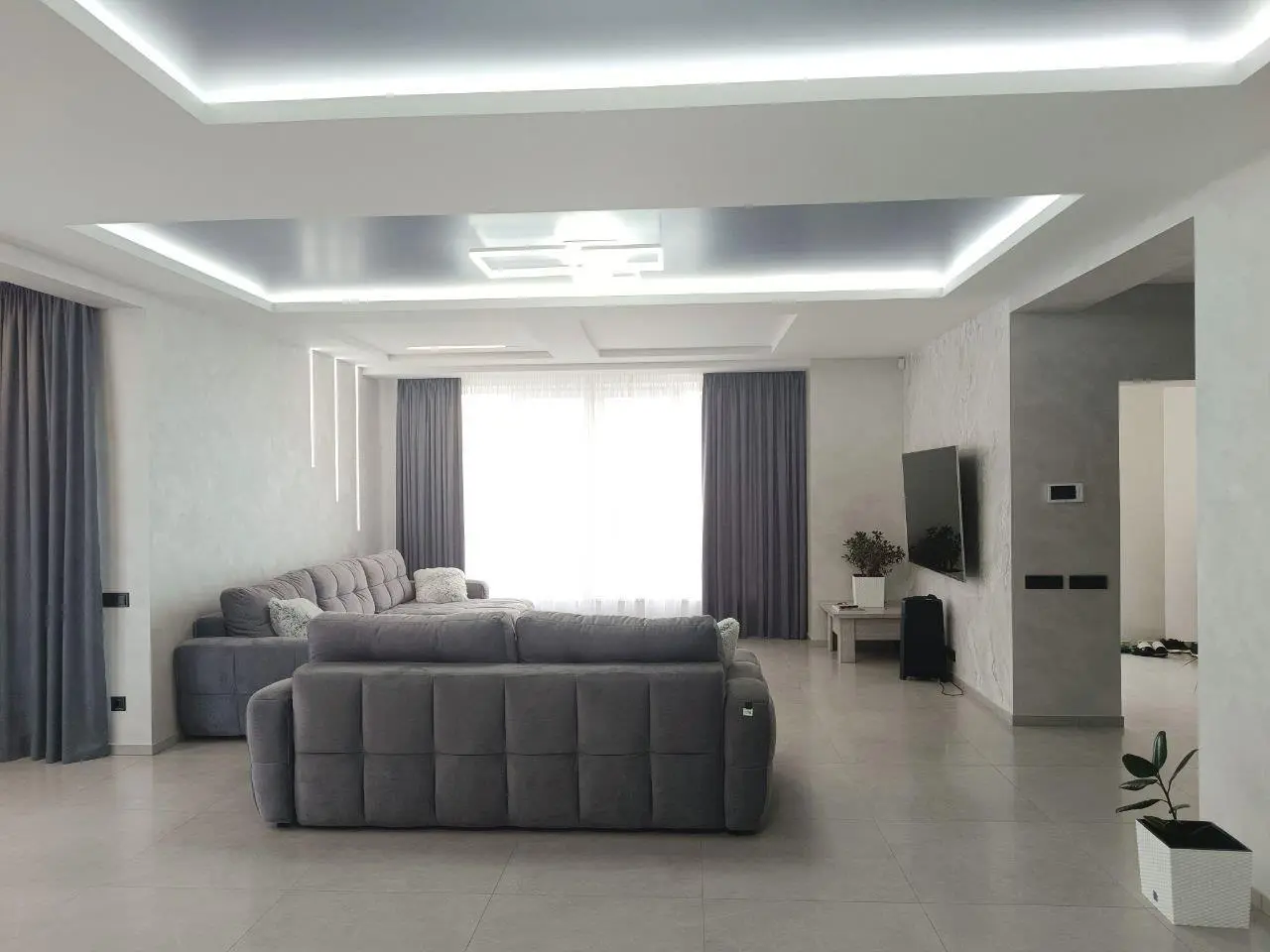 Сучасний будинок на Браїлка