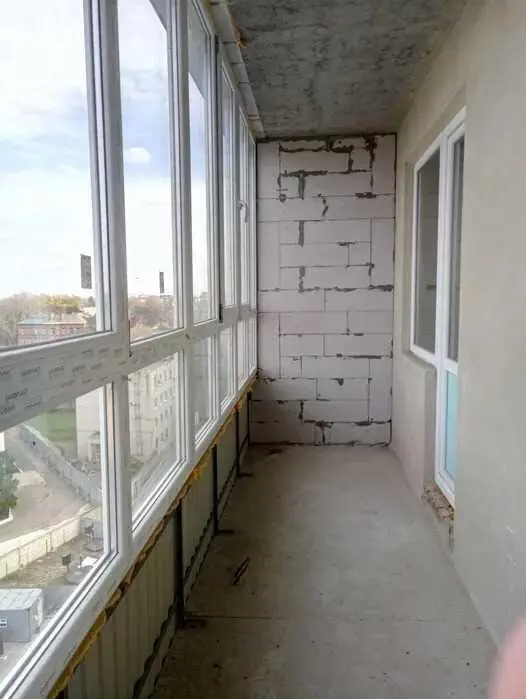 Трикімнатна квартира в новобудові.