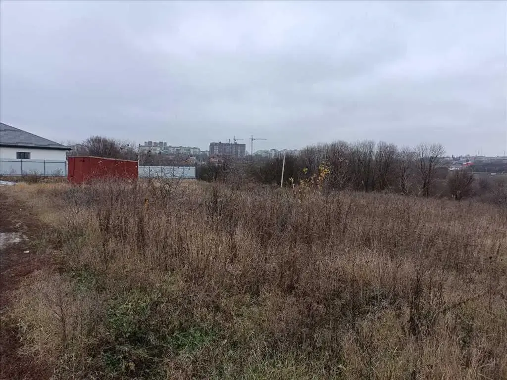 Земельна ділянка Яр