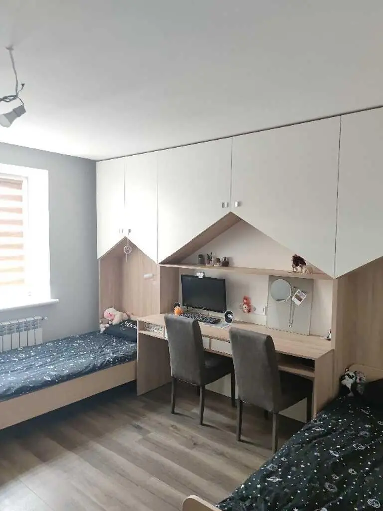 Дворівнева квартира для щасливої родини! 