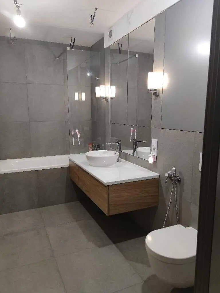 Дворівнева квартира для щасливої родини! 