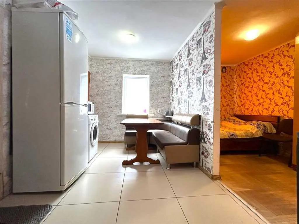 Будинок у селі Коломацьке