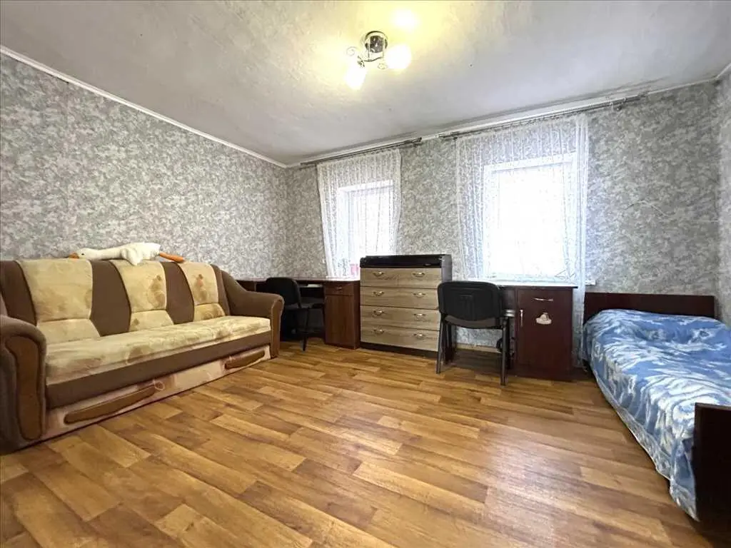 Будинок у селі Коломацьке