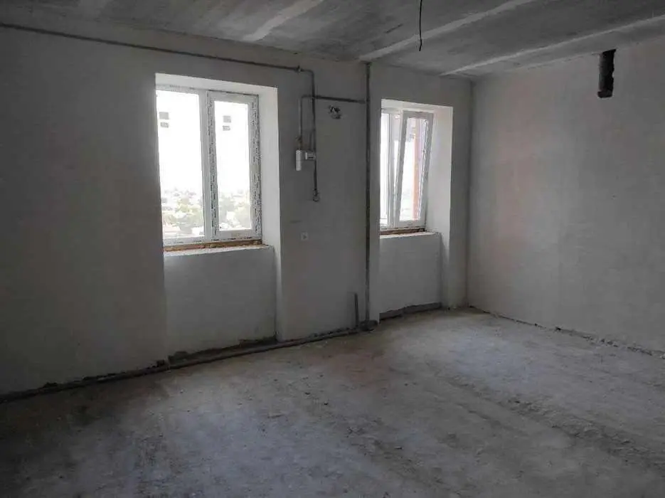  Продаж двокімнатної квартири в зданій новобудові.