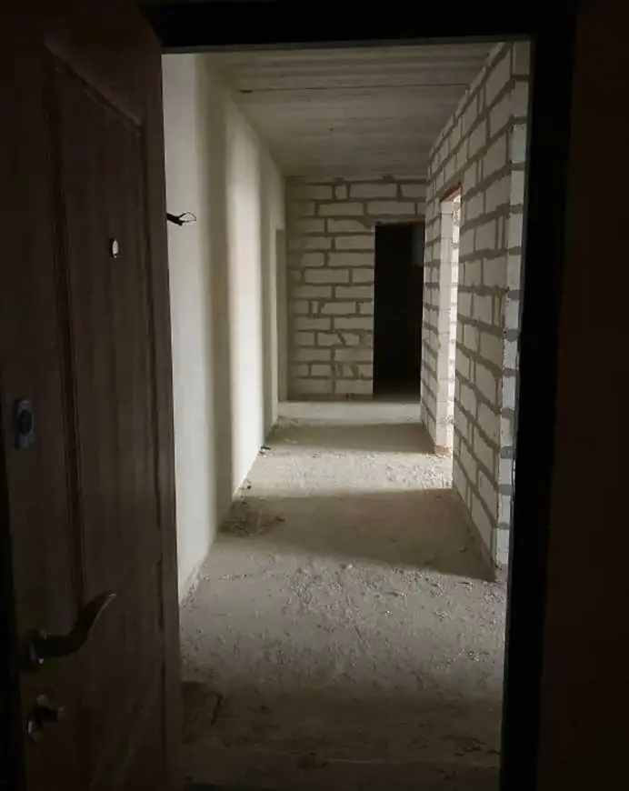 Зданий будинок в зручному місці! 