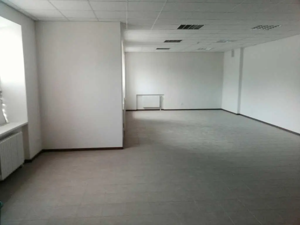 Комерційне приміщення у центрі Полтави