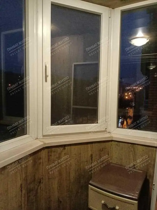 Двокімнатна квартира на Подолі!