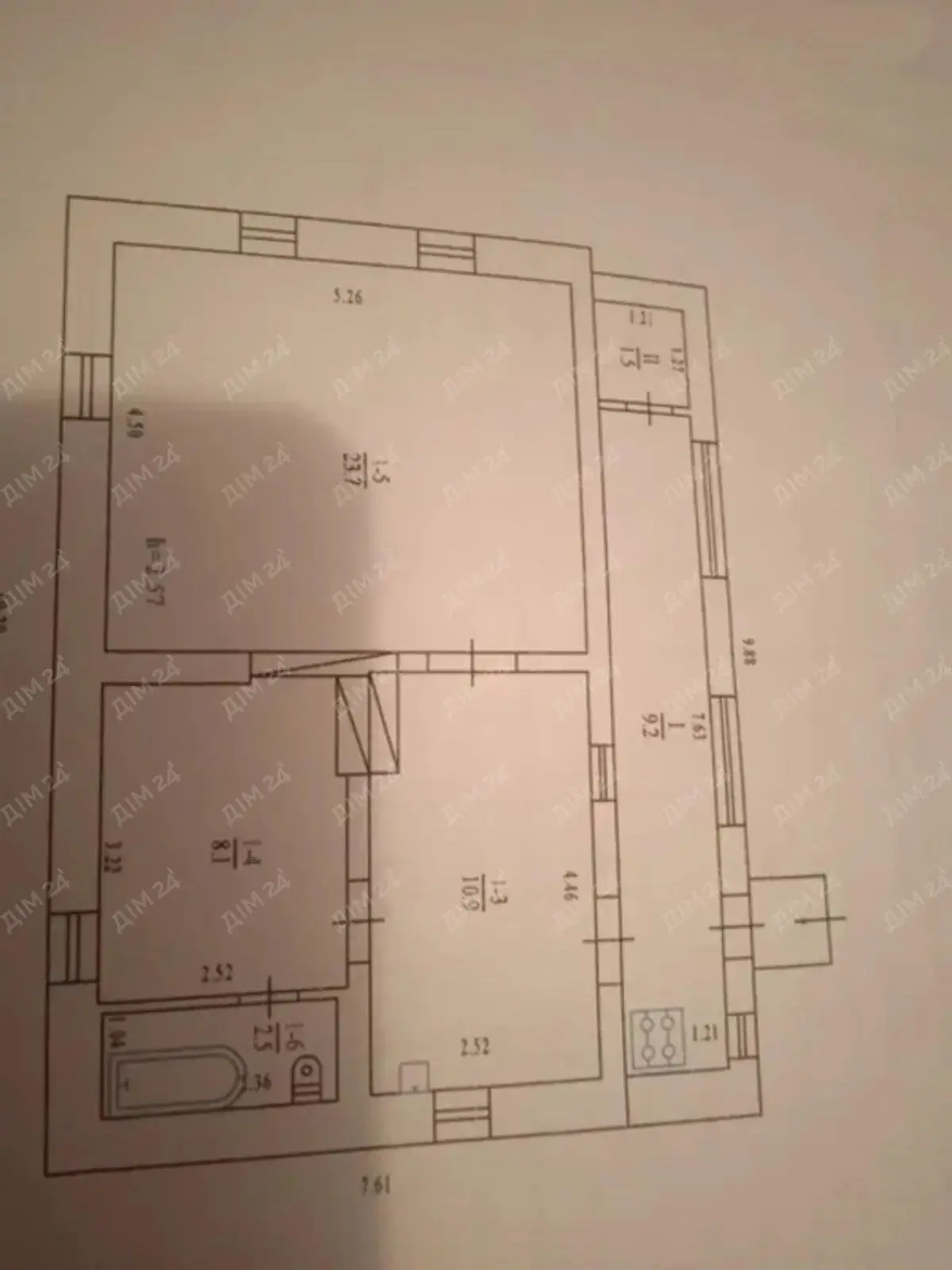 Будинок в житловому стані на Вороніна