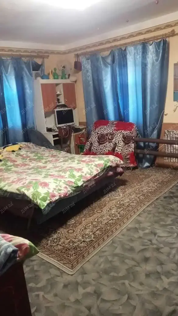 Будинок в житловому стані на Вороніна