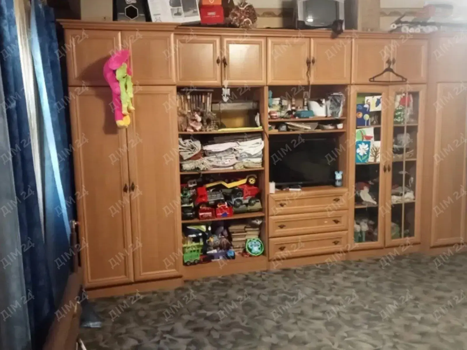 Будинок в житловому стані на Вороніна