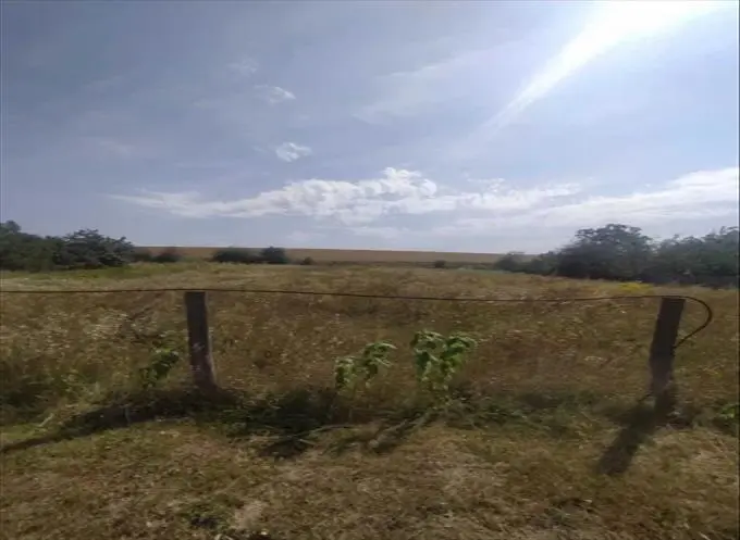 Земельна ділянка під забудову