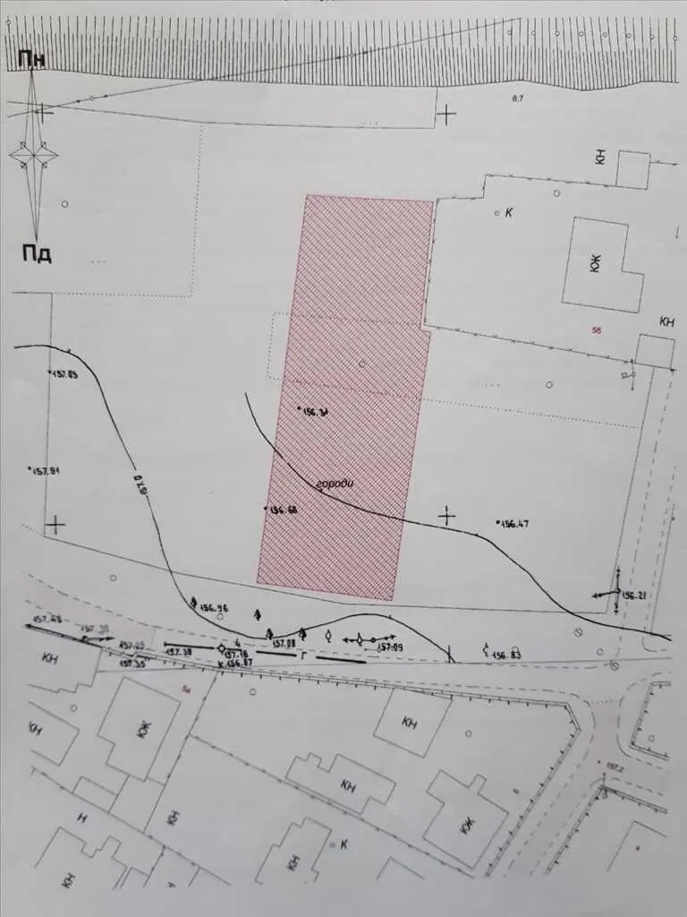 Ділянка під забудову в Ближніх Яківцях.