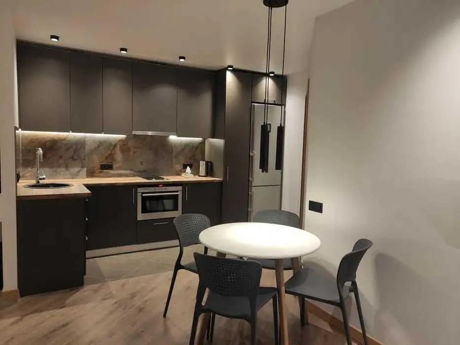 Розкішна квартира в центрі міста!