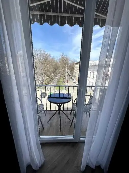 Розкішна квартира в центрі міста!