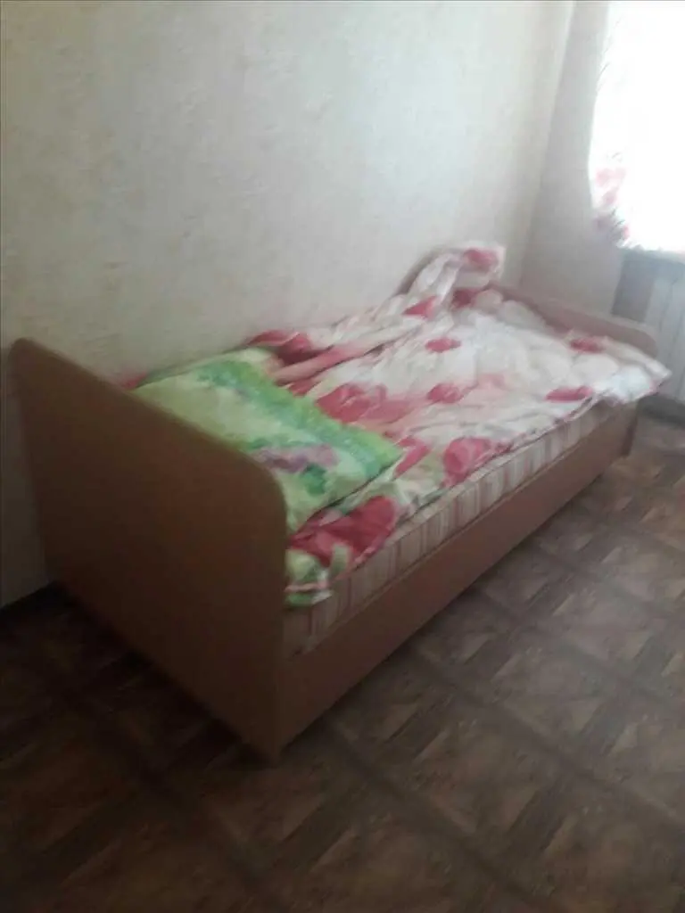 Трикімнатна квартира в Нових Санжарах.