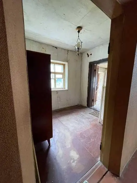 Частина будинку в центральній частині міста!