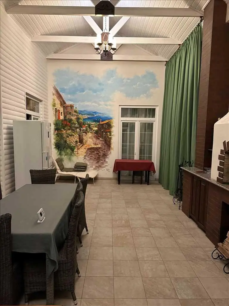 Шикарний будинок в Яківцях!

