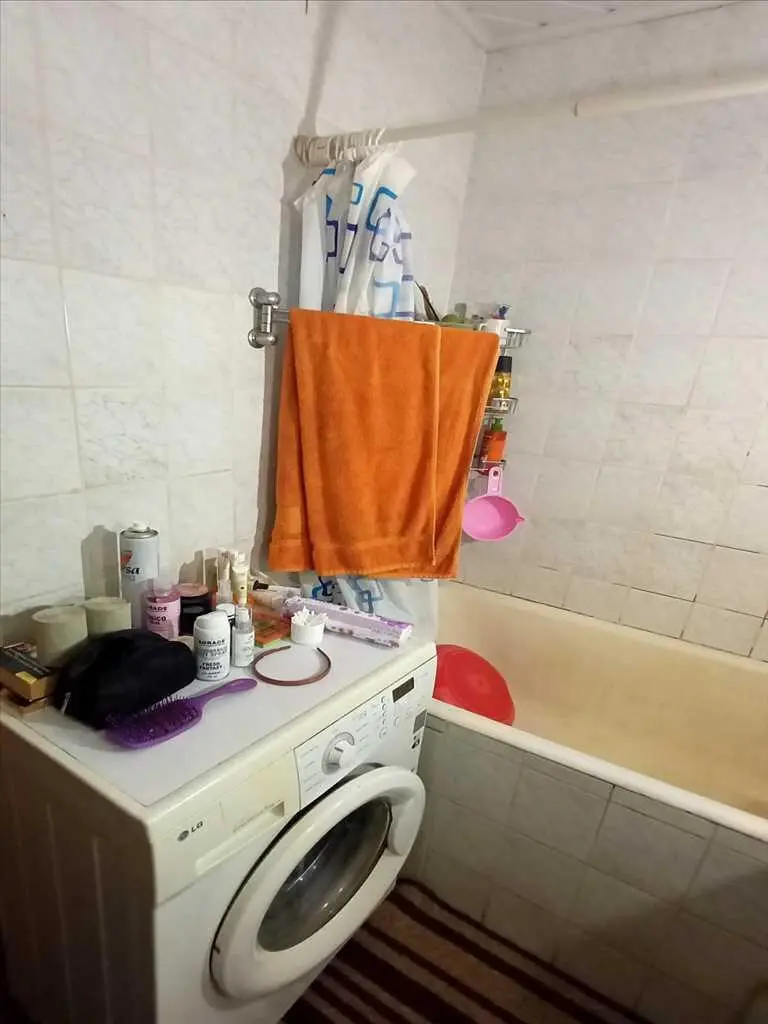 Трикімнатна квартира на Чайковського