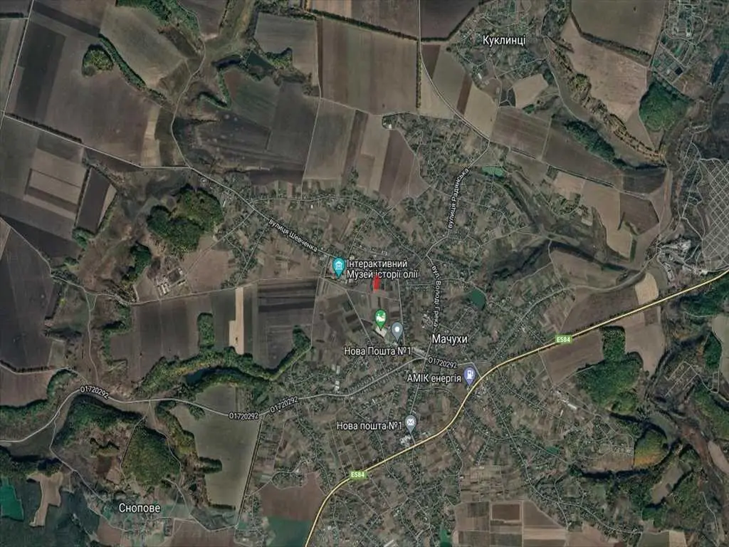 Земельна ділянка в с.Мачухи