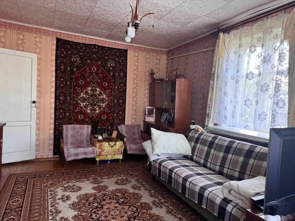 Квартира в центрі Нових Санжар біля школи